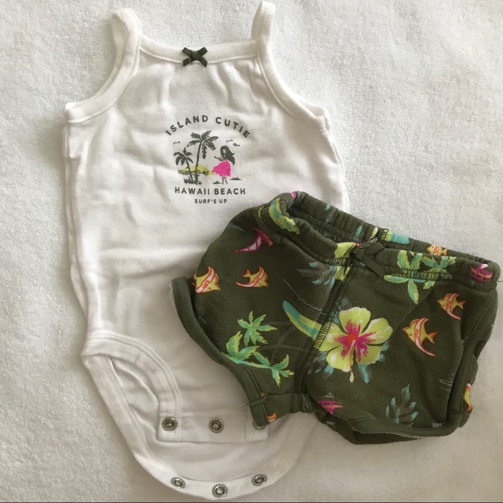 Carter’s Bodysuit and bottom set 3M